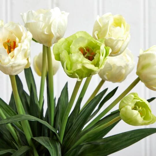 20" White Tulip Floral Arrangement In Clear Vase 7 20" White Tulip Floral Arrangement In Clear Vase - Image 5