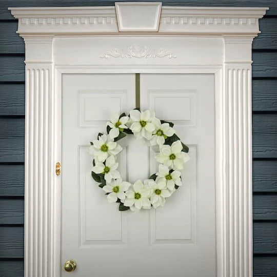 24" Cream Magnolia Flowers Wreath 5 24" Cream Magnolia Flowers Wreath - Image 3